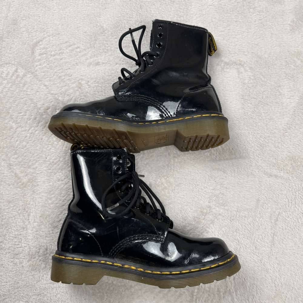 Dr Martens 1460 Ankle Boots Womens Size 5 Black Preowned Patent Leather Lace Up - Picture 2 of 8
